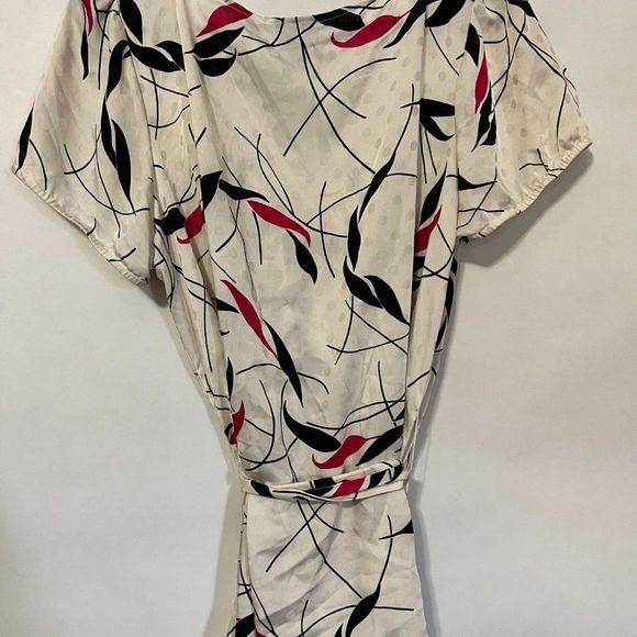 Women's Lightweight Blouse Size 16W - Picture 4 of 4